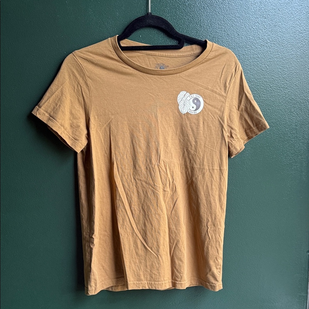 T&C surf Company Tan T-Shirt with Graphic
